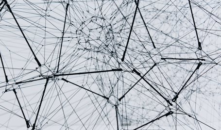 The illustration of interconnected nodes in a Bluetooth mesh network.